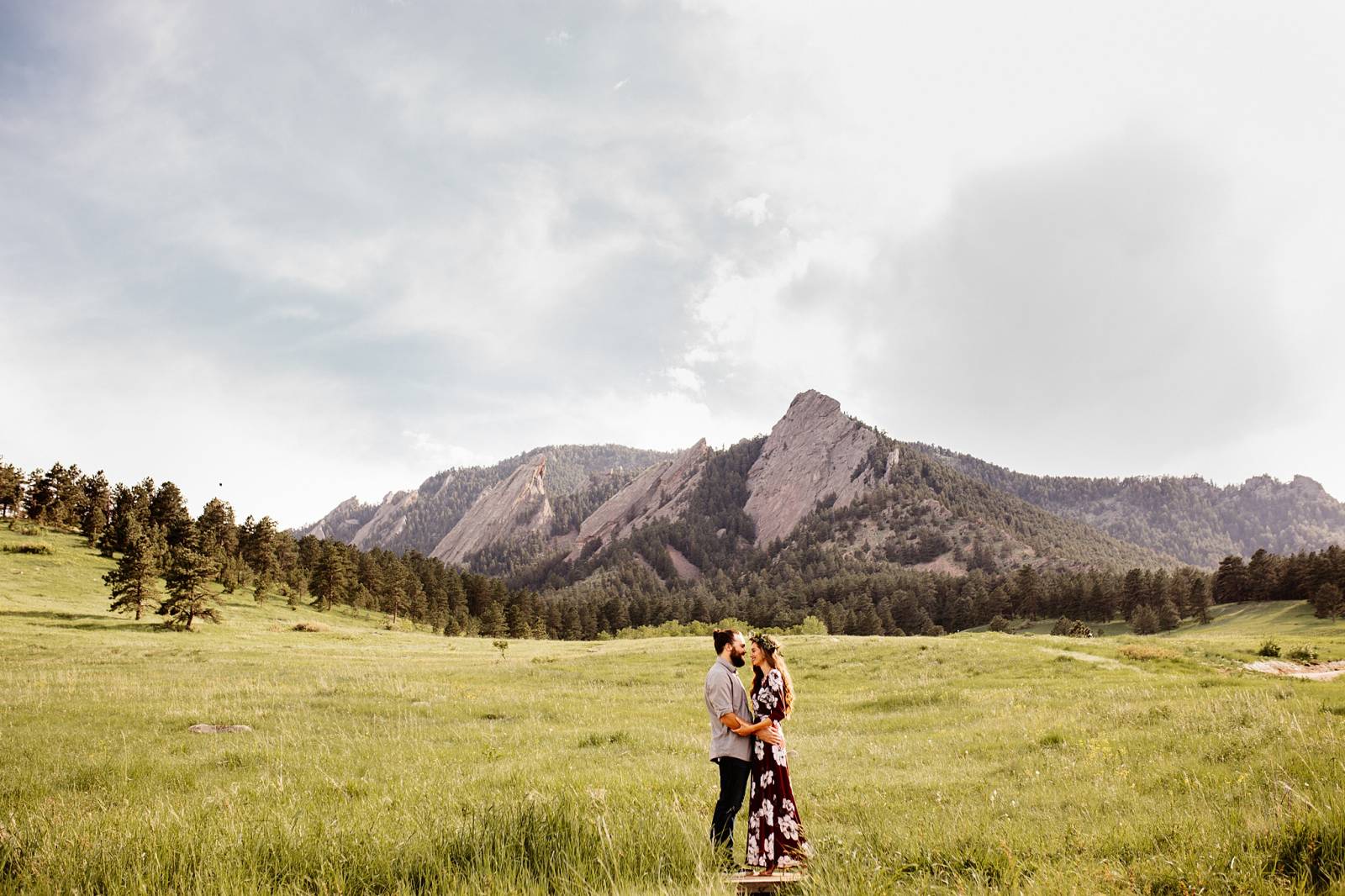 Chautauqua Park Couples Session captured in Boulder, Colorado by wedding photographer Kayla Bri Phot