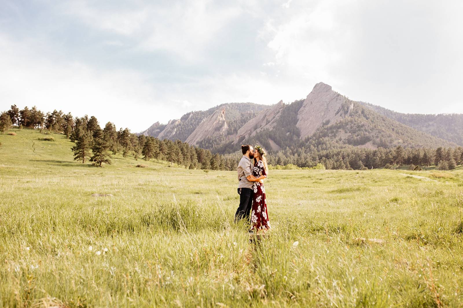 Chautauqua Park Couples Session captured in Boulder, Colorado by wedding photographer Kayla Bri Phot