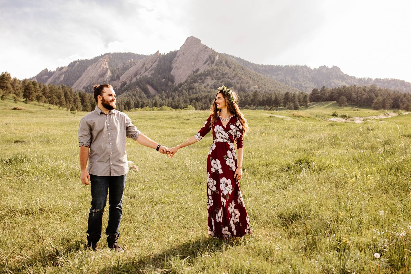 Chautauqua Park Couples Session captured in Boulder, Colorado by wedding photographer Kayla Bri Phot