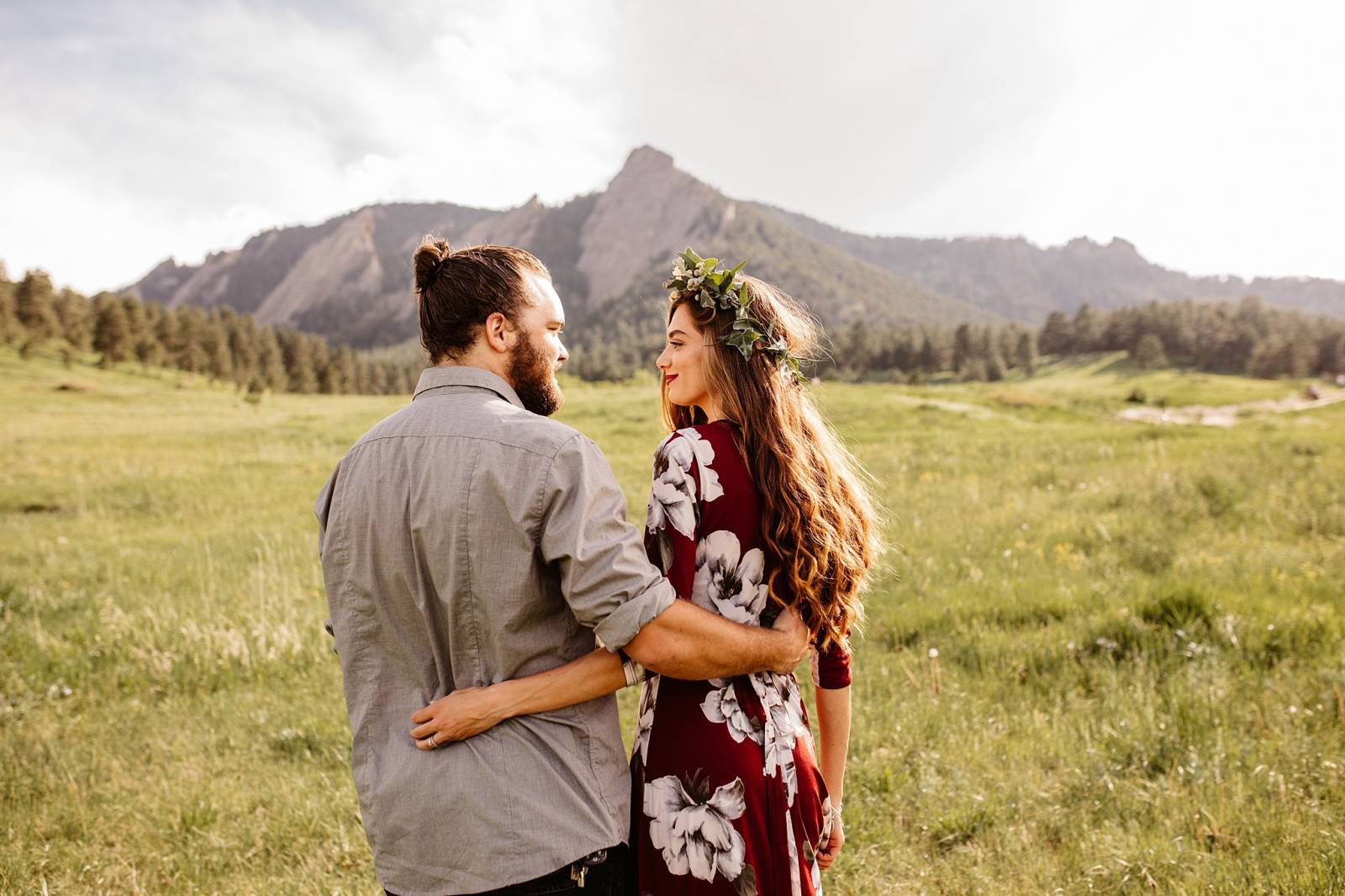 Chautauqua Park Couples Session captured in Boulder, Colorado by wedding photographer Kayla Bri Phot