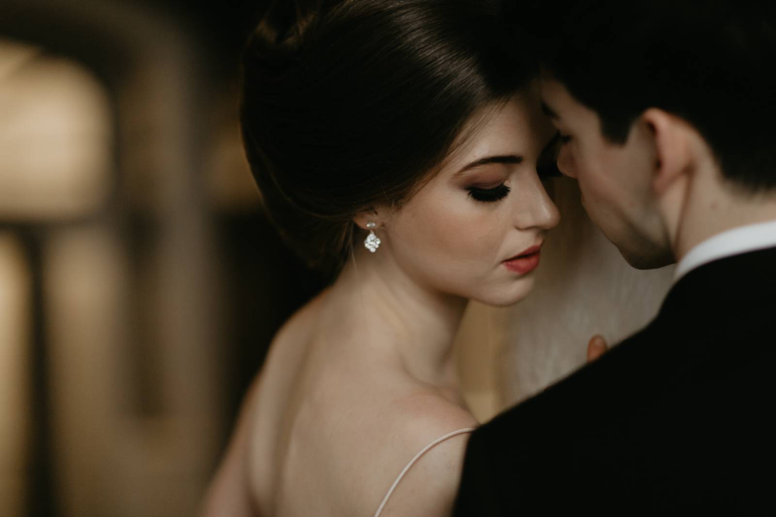 timeless glamour wedding inspiration at the Fairmont Empress styled by Vancouver Island Wedding Plan