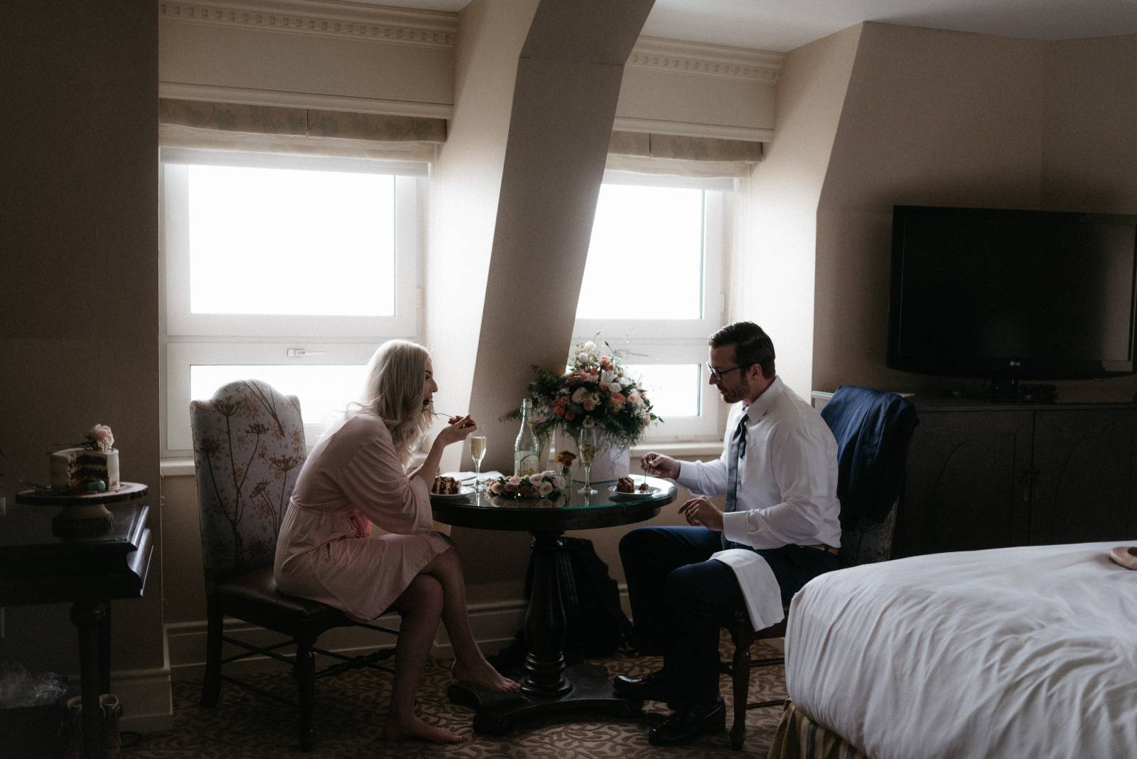 bride and groom | a foggy Banff elopement captured by Canadian wedding photographer Hennygraphy