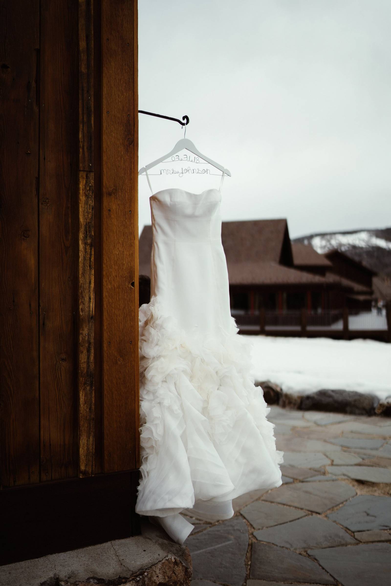 wedding gown | Devil's Thumb Ranch wedding inspiration | Rocky Mountain Wedding