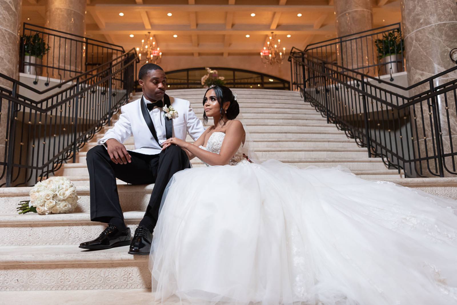 A Glamorously Chic Black White San Antonio Wedding Texas Real