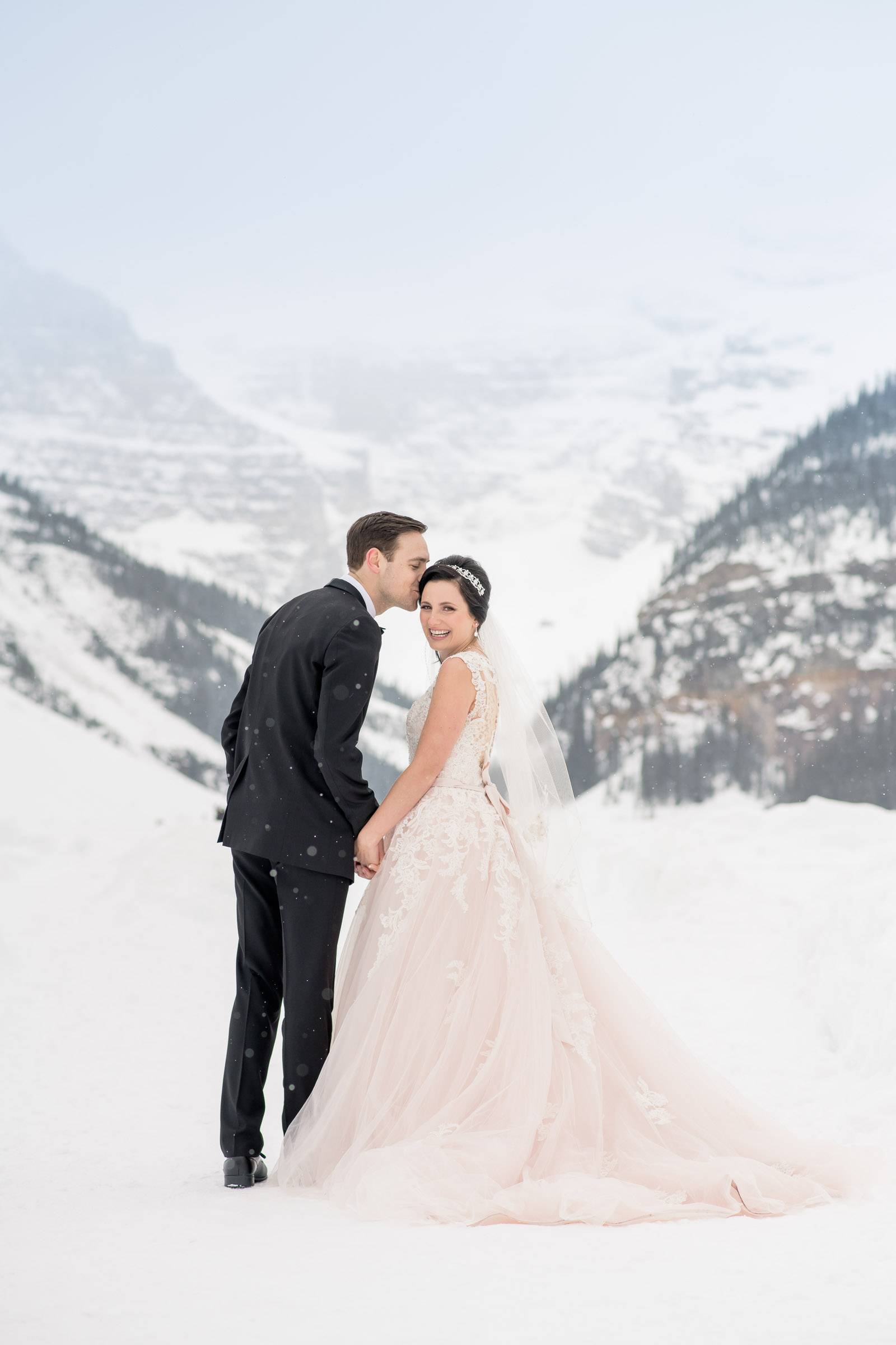 Disney Princess Winter Wedding At The Chateau Lake Louise Lisa