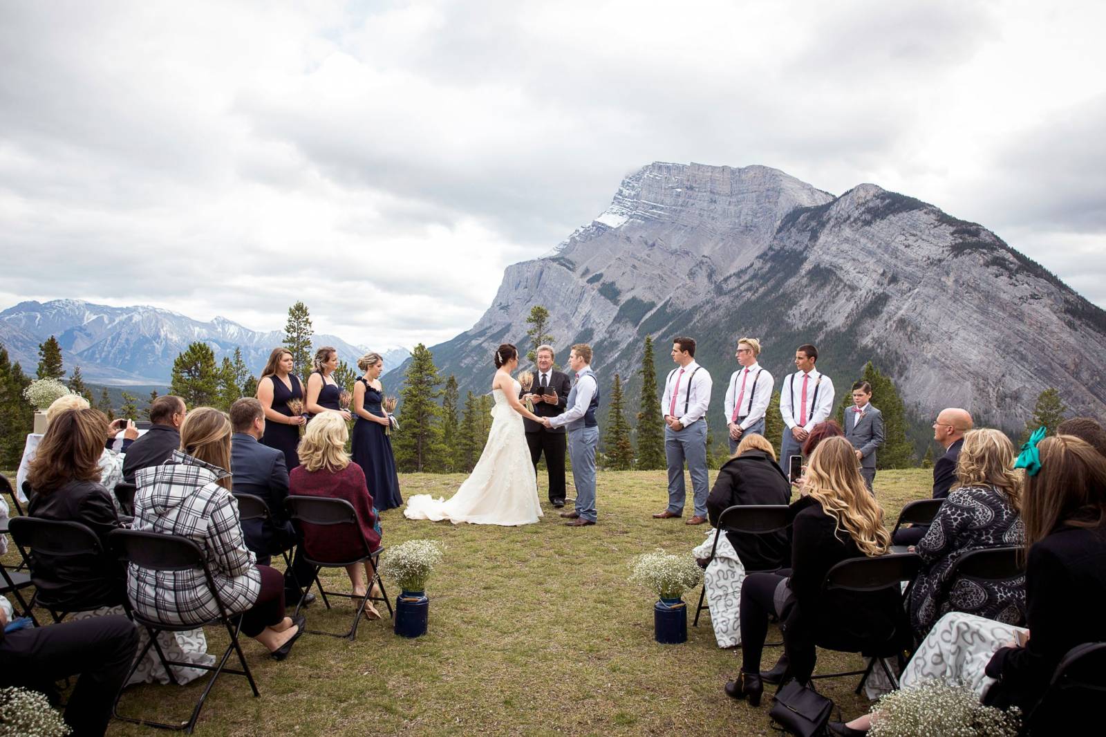 Tunnel Mountain Reservoir, Banff outdoor ceremony, banff wedding photographer