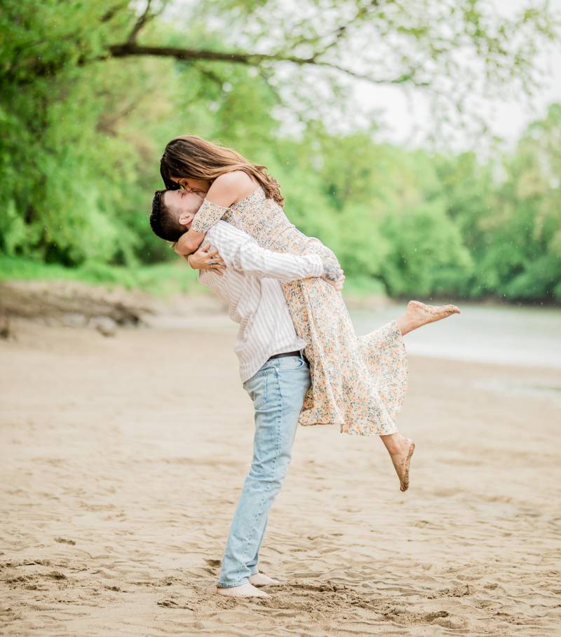 a-rainy-country-homestead-engagement-maureen-benjamin-lafayette