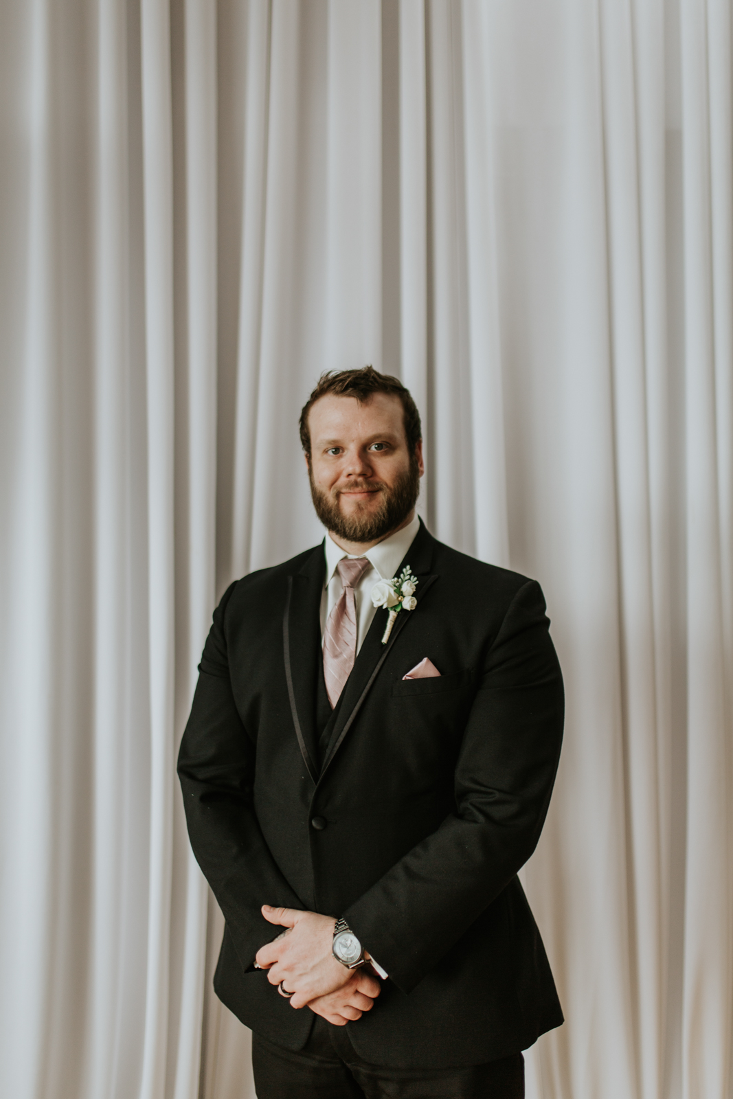 Modern Elegant Mauve Accents Tuxedo