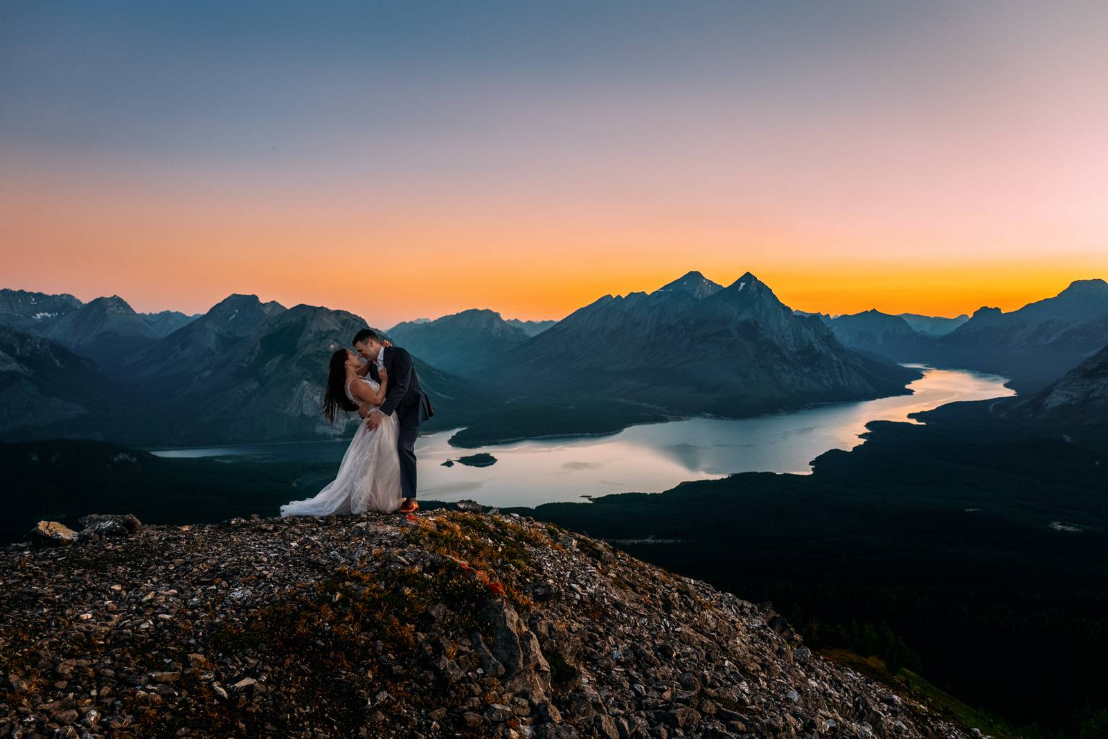 sunrise-mountain-elopement