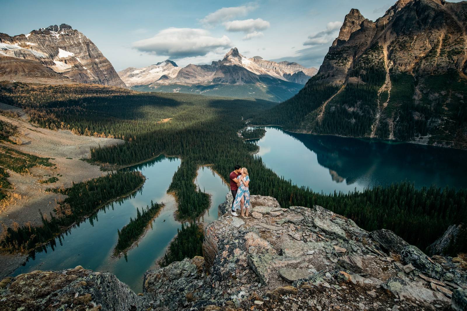 couple at the top of the mountain