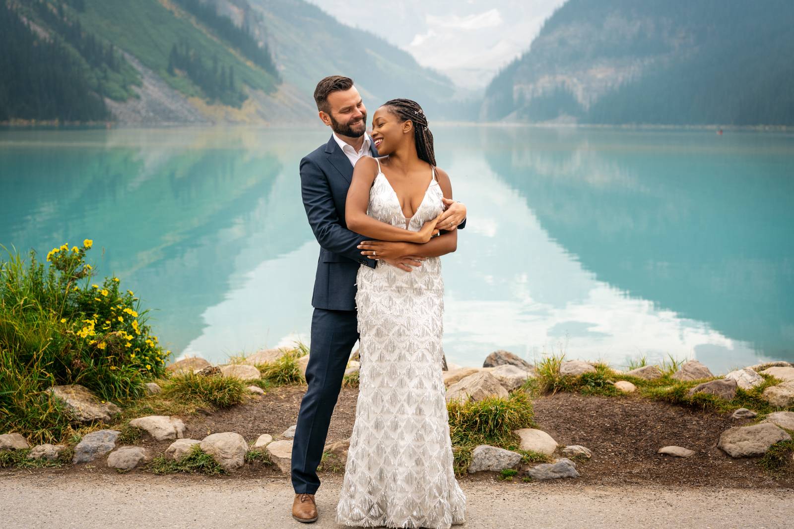 Lake Louise elopement photographers