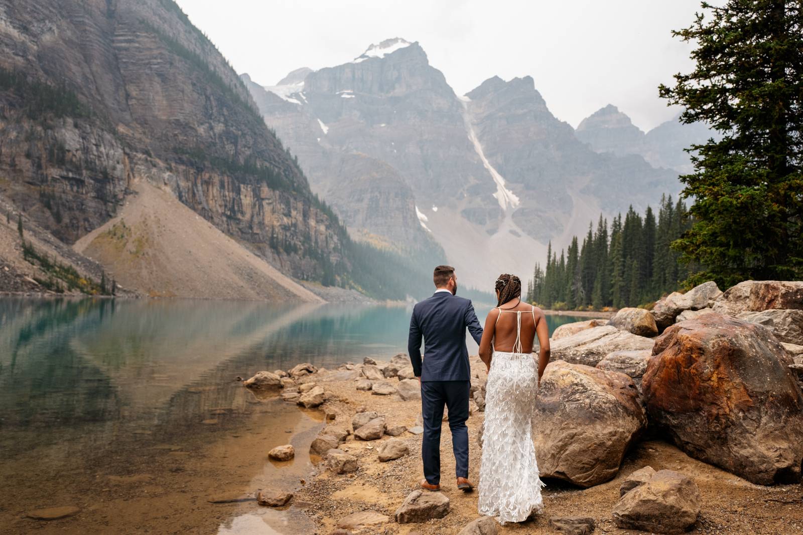 moraine lake adventure elopement