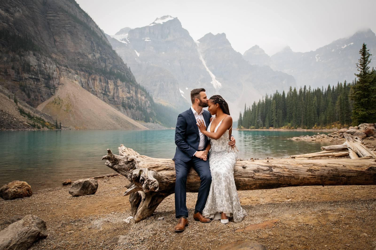 wedding day at moraine lake