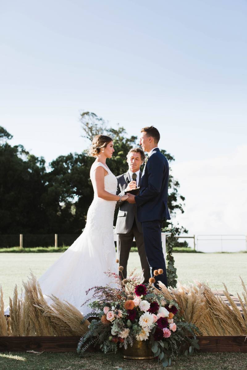 pampas grass ceremony decor