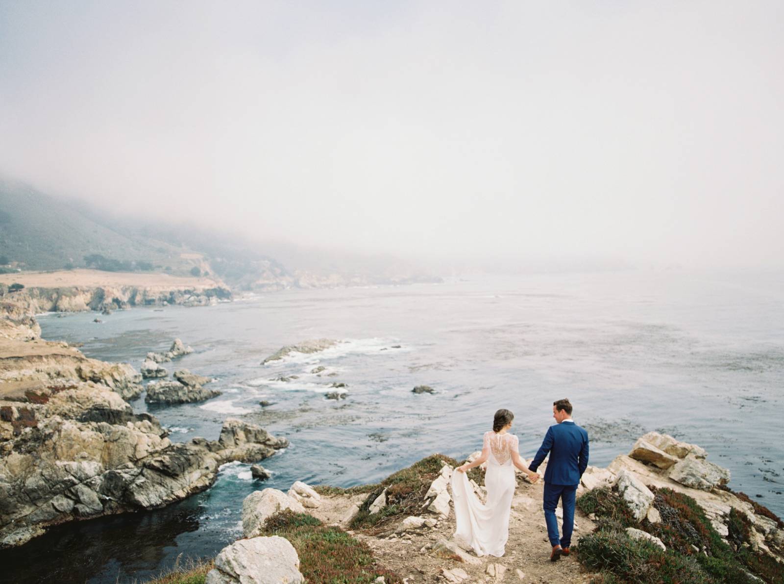 Big Sur cliff wedding photos