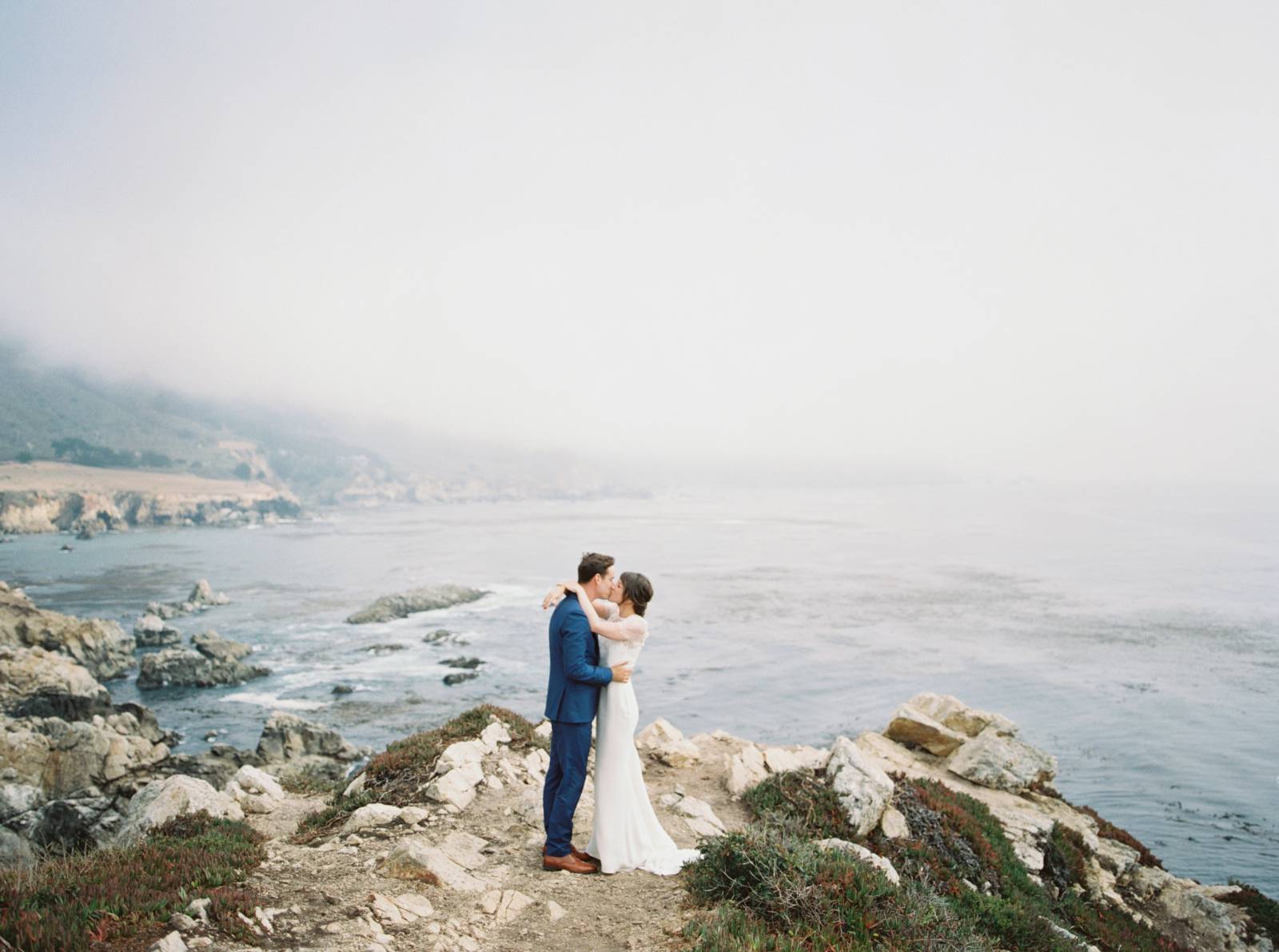 Romantic sea cliff wedding photos