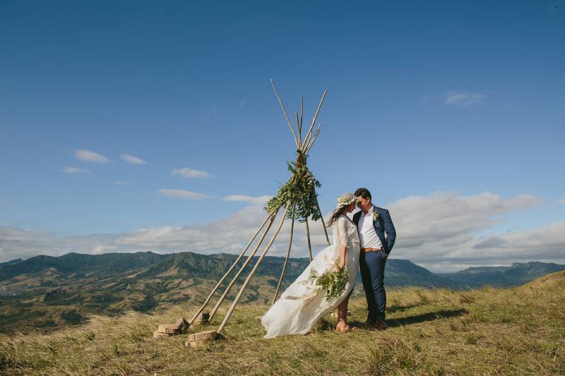 Stunning Destination Elopement in the Fiji Highlands