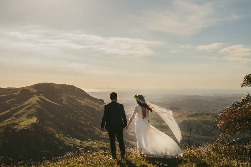 Stunning Destination Elopement in the Fiji Highlands