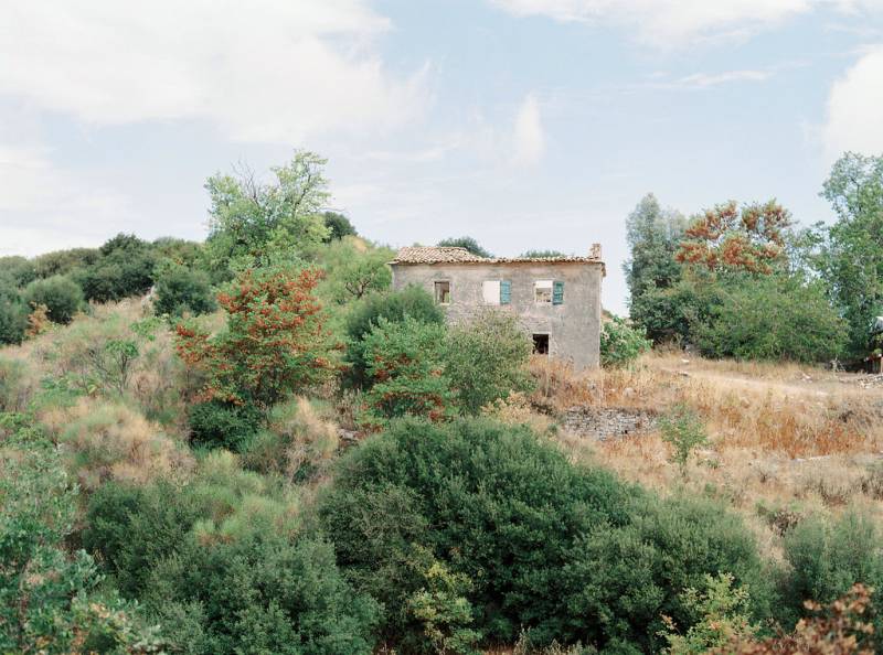 Intimate wedding shoot in Corfu, Greece