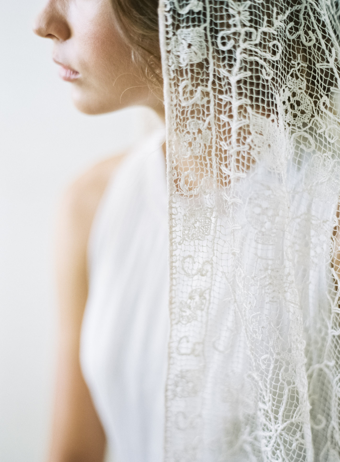 vintage Sardinia lace veil