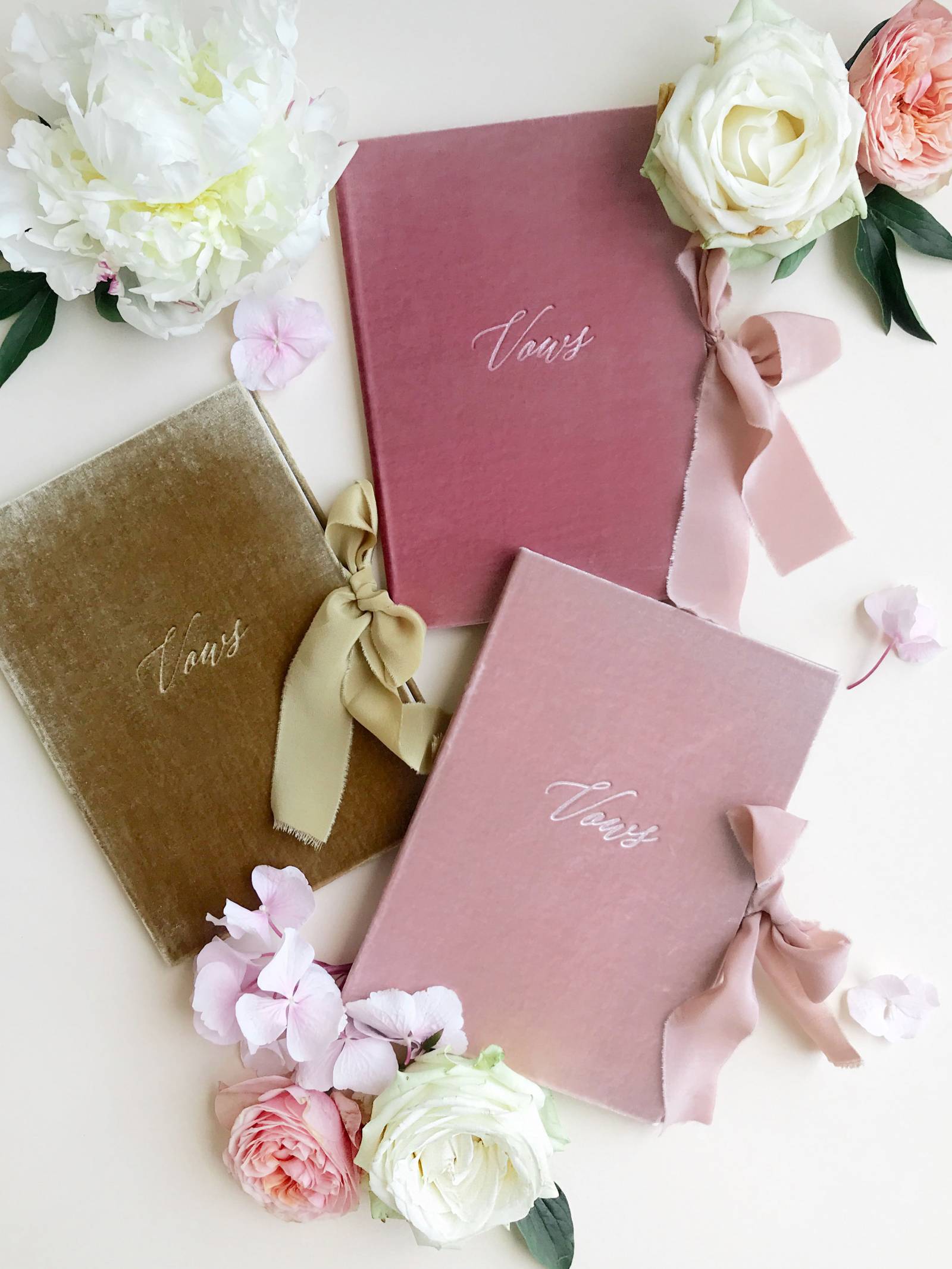 Heirloom wedding notebook, luxurious velvet