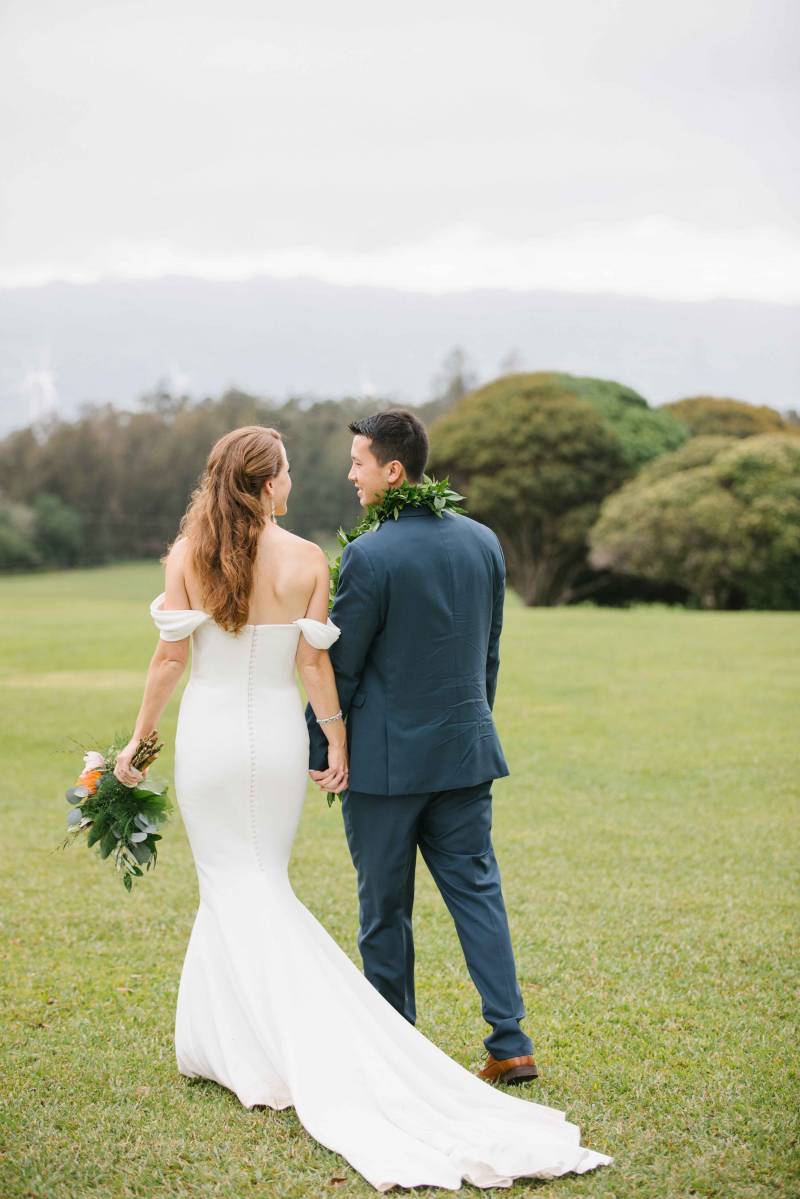 Tropical Garden Wedding At Sunset Ranch Hawaii Real Wedding