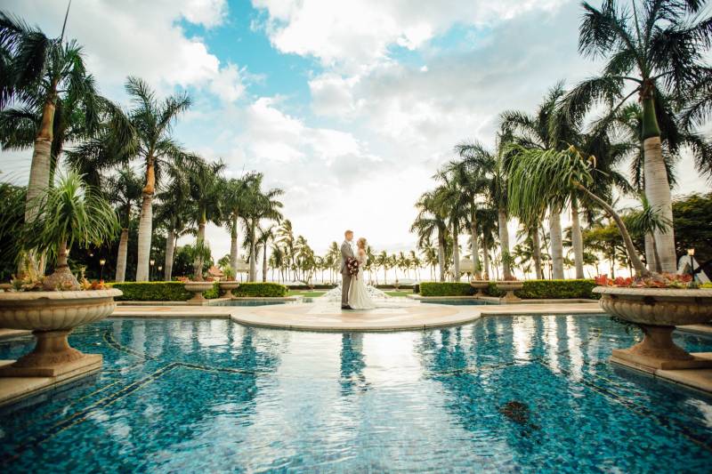 Oceanfront Wedding At One Of Hawaii S Most Beautiful Resorts