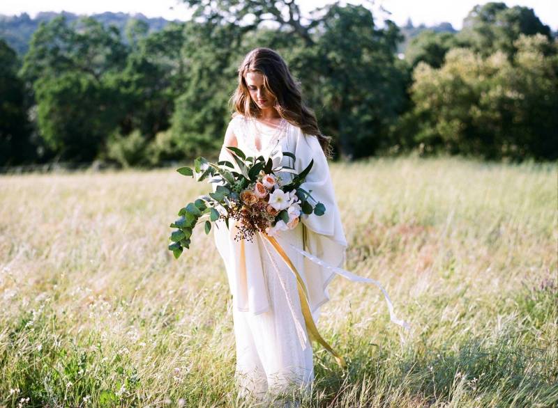 wild bouquet, organic flowers, peonies, greenery, wedding bouquet, wedding flowers, white dress, out