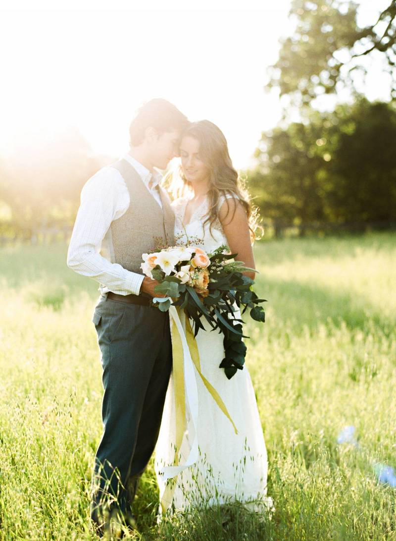 wild bouquet, organic flowers, peonies, greenery, wedding bouquet, wedding flowers, white dress, out