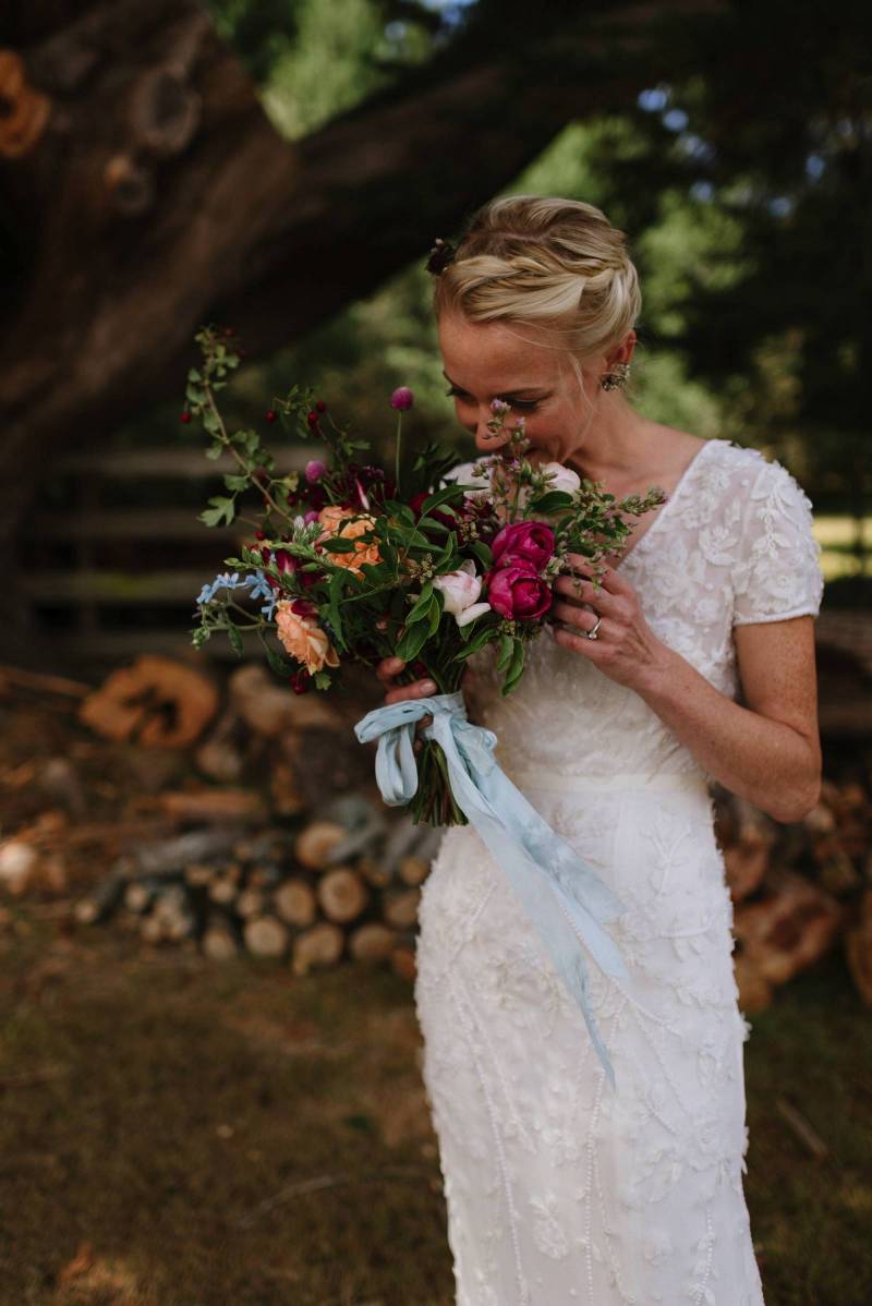 white dress, lace dress, veil, outdoor wedding, california wedding, rustic, organic bouquet, bride, 