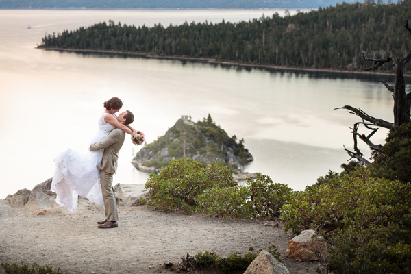 Lake Tahoe Real Wedding An Emerald Bay Ceremony Unique Wedding Ceremony Location Emerald Bay