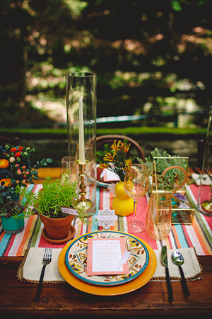 native table setting, desert wedding , boho