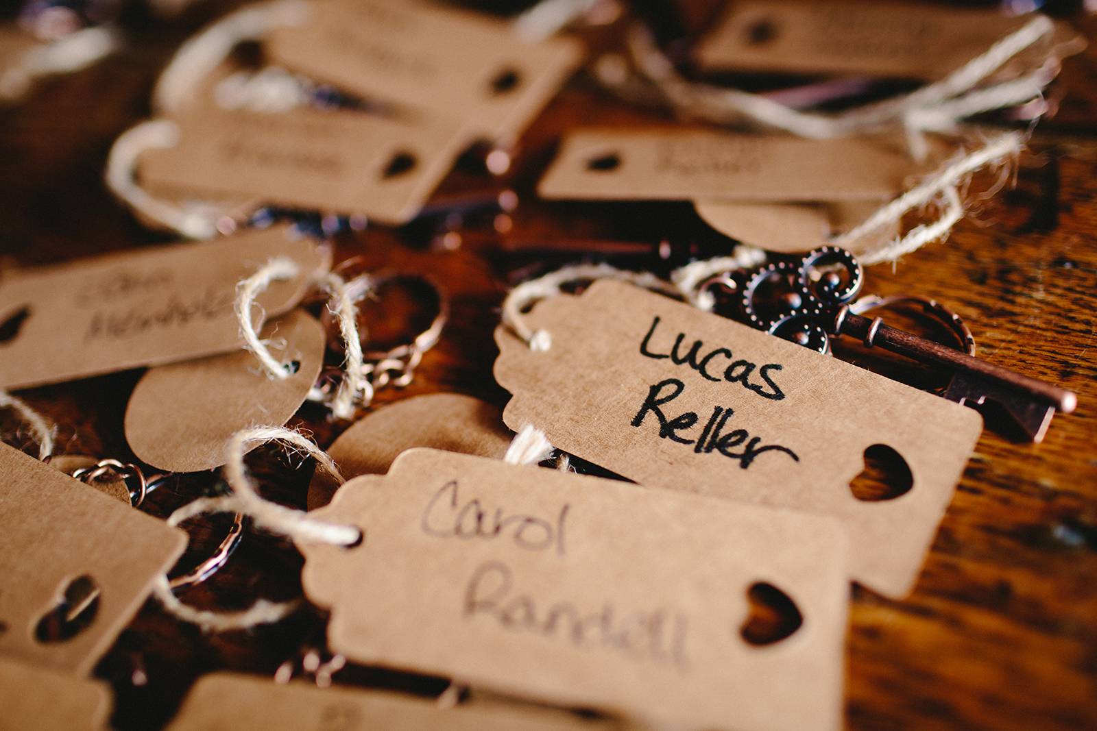 keychain escort cards