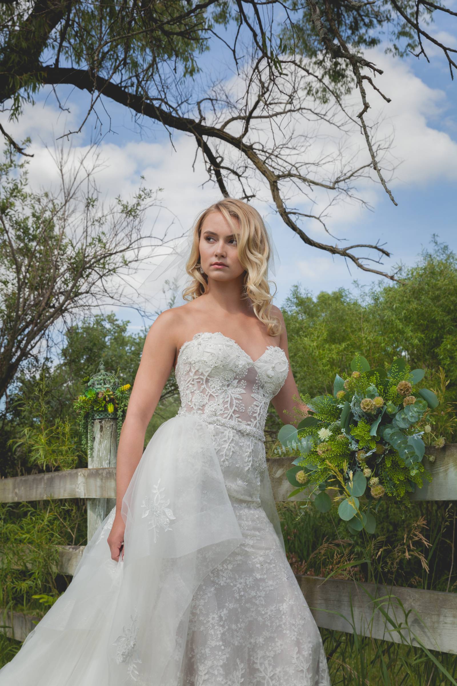 bridal dress, bridal gown, wedding dress, wedding gown, wedding fashion inspiration shoot, bridal sh