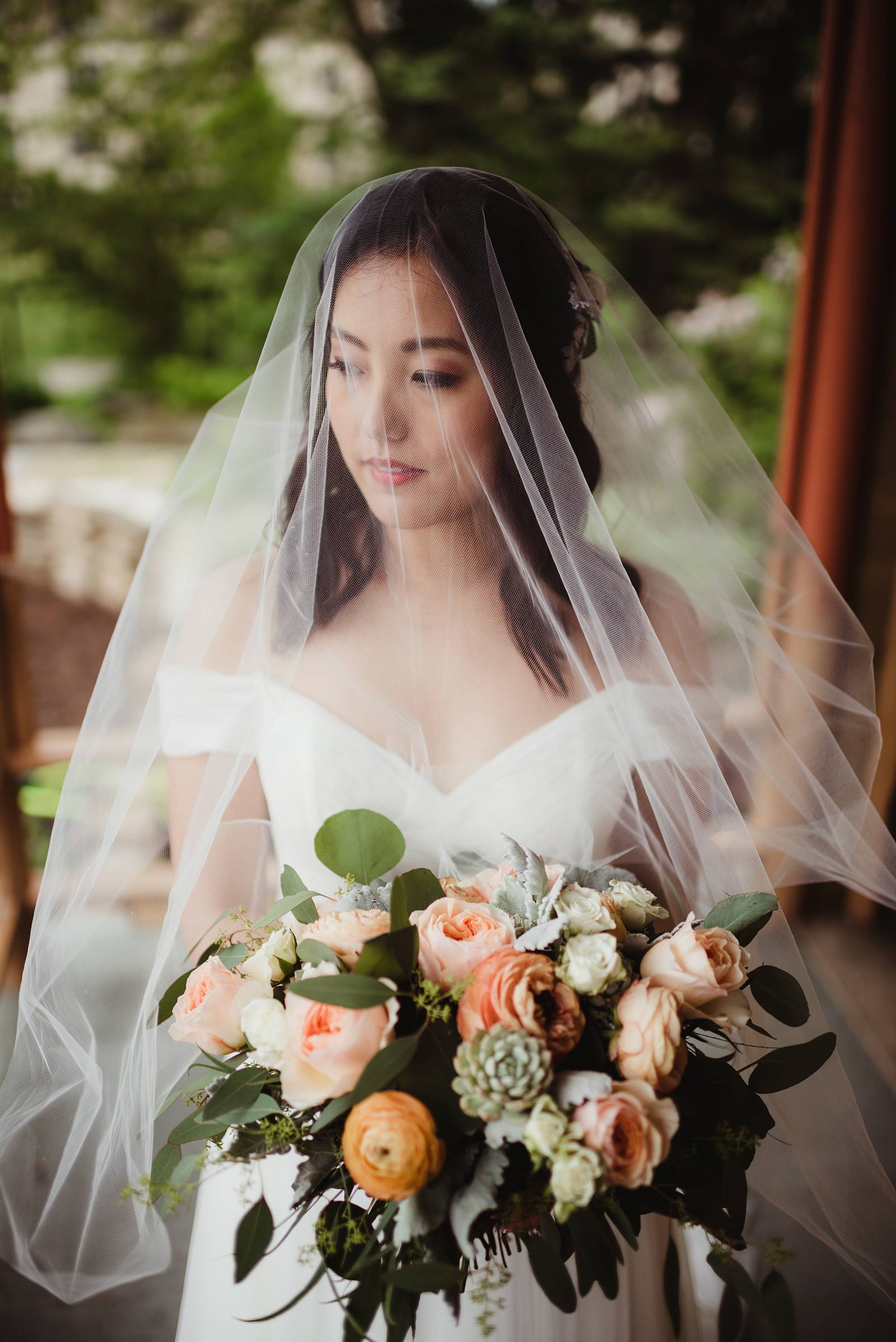 peach bouquet, wedding bouquet, peach flowers, peach floral, peach blooms