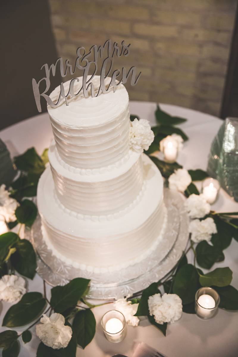 white wedding cake