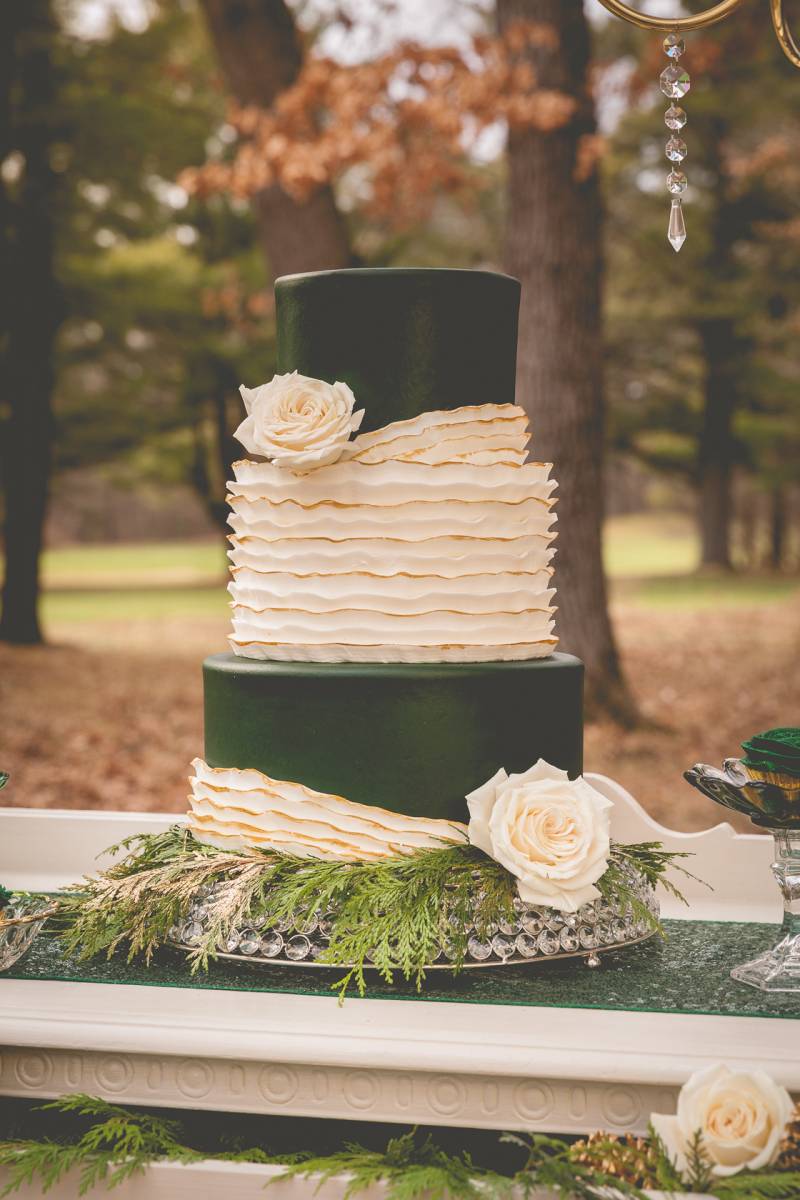 white emerald green cake