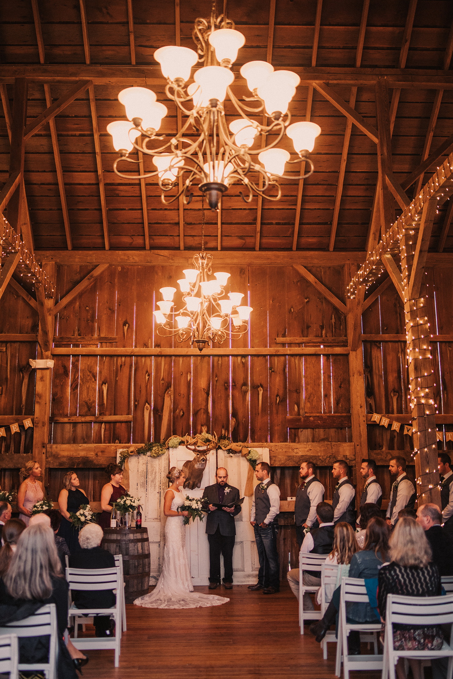 rustic barn wedding ceremony