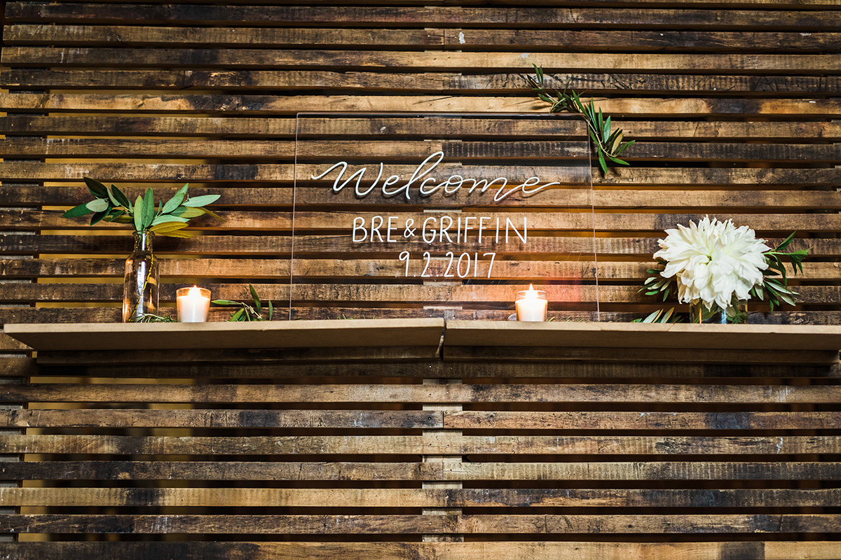 acrylic plexi glass welcome wedding sign