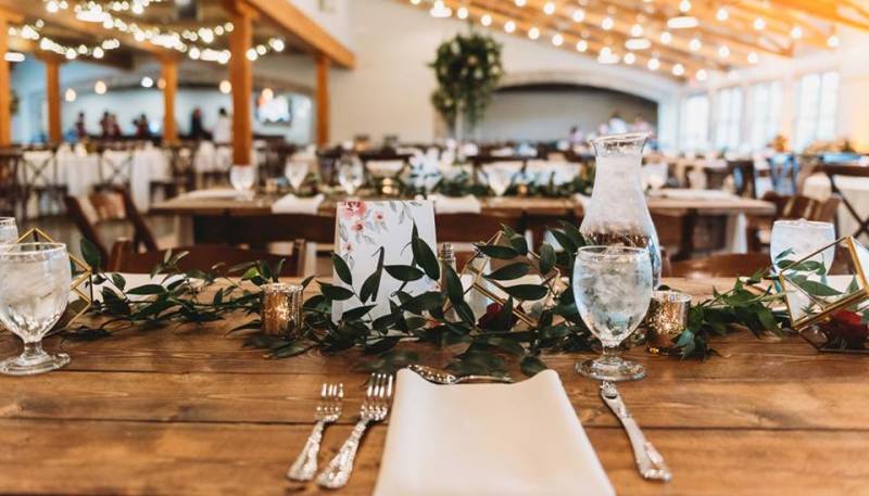 5 INCREDIBLE BARN WEDDING VENUES IN WISCONSIN | Wisconsin Wedding ...