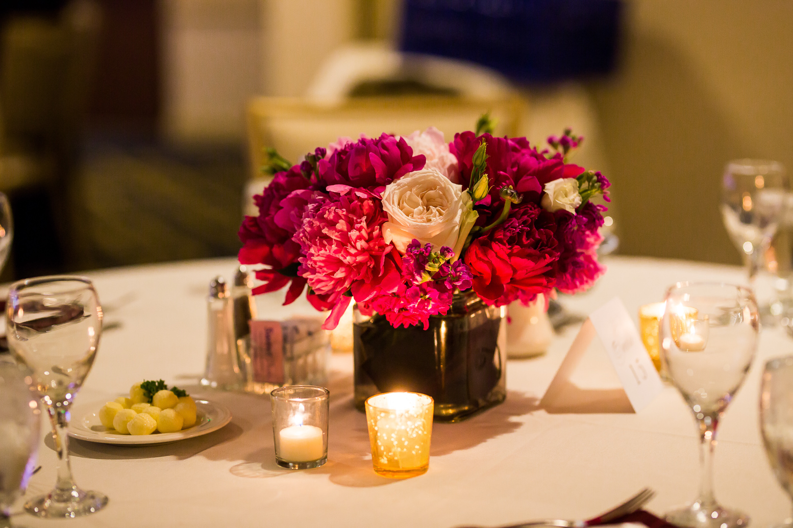 pink marsala peach centerpieces