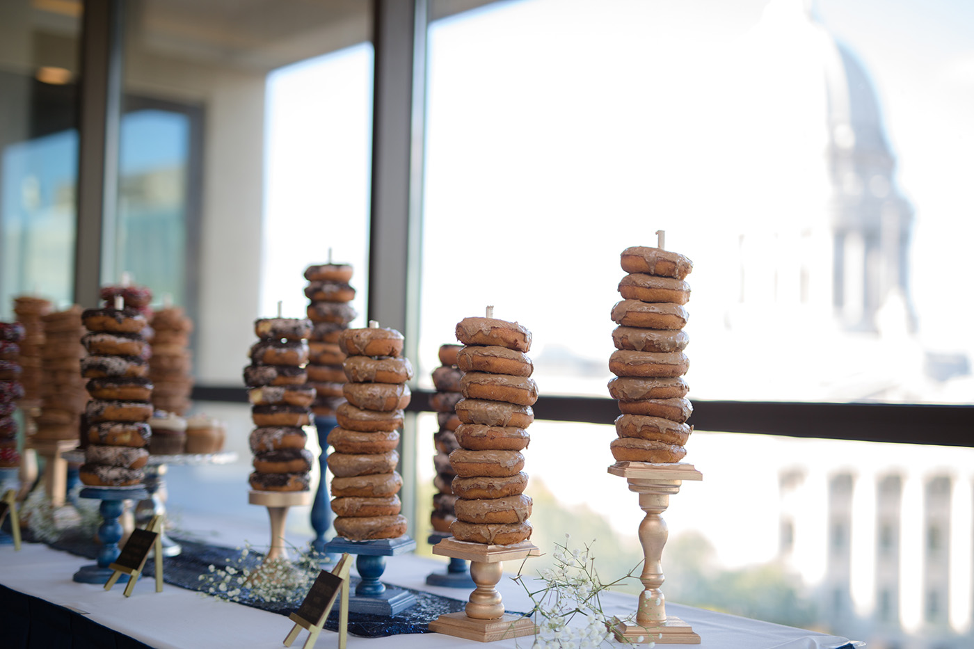 donut doughnut bar station