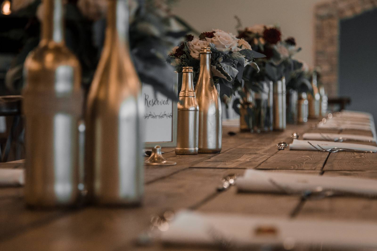 wedding centerpieces gold wine bottles table decor