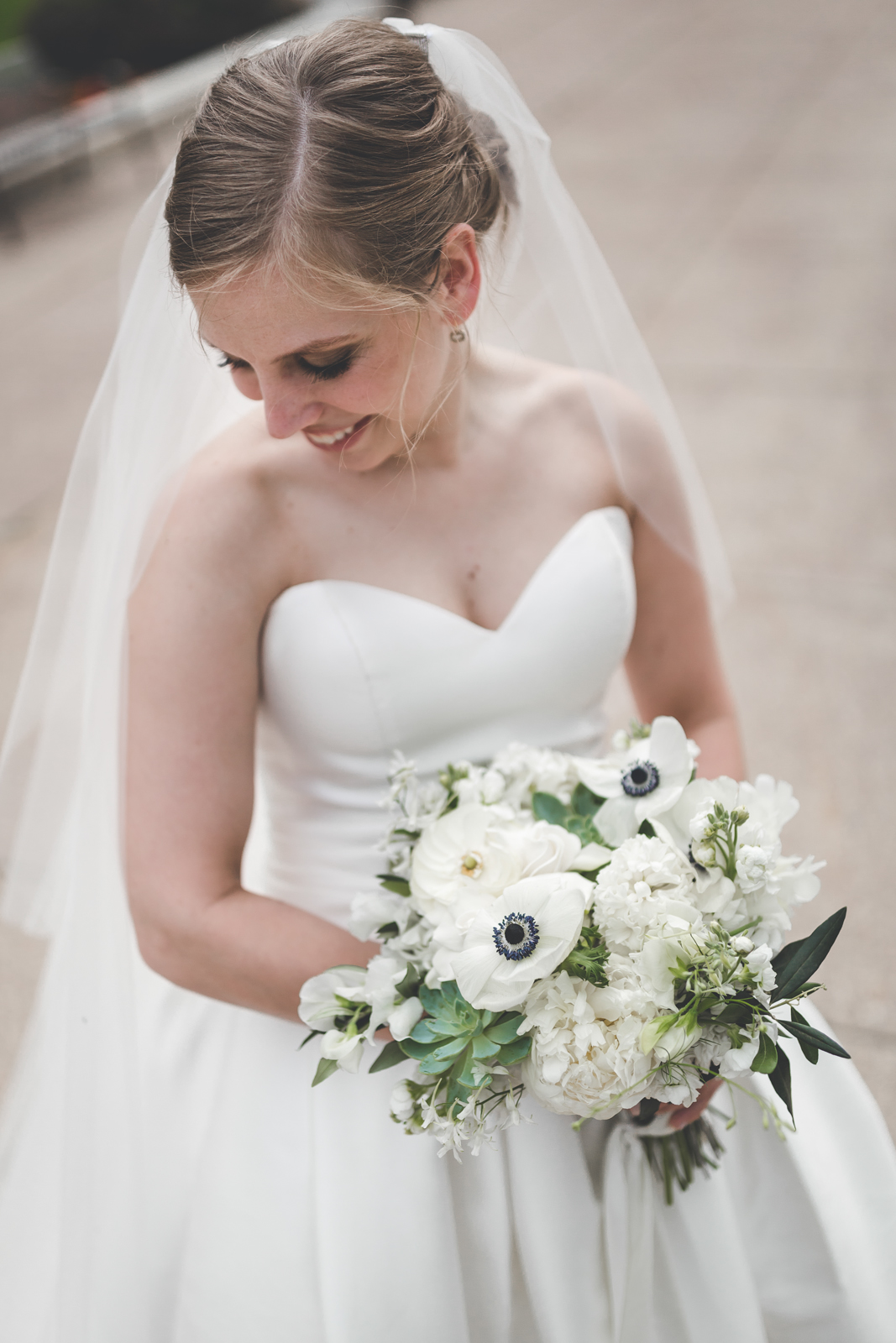 white wedding bouquet