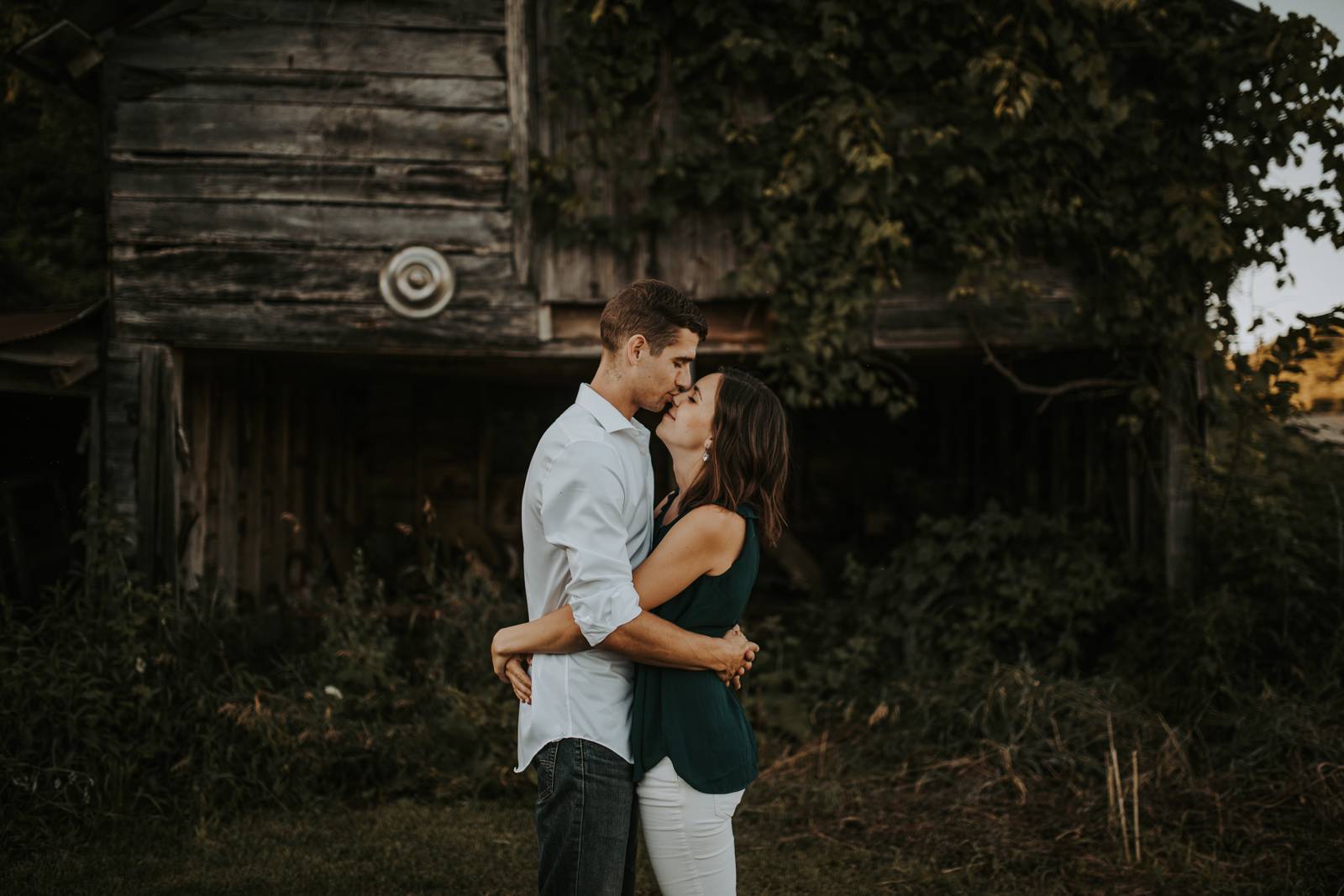 engagement session, outdoor engagement photo, madison wisconsin