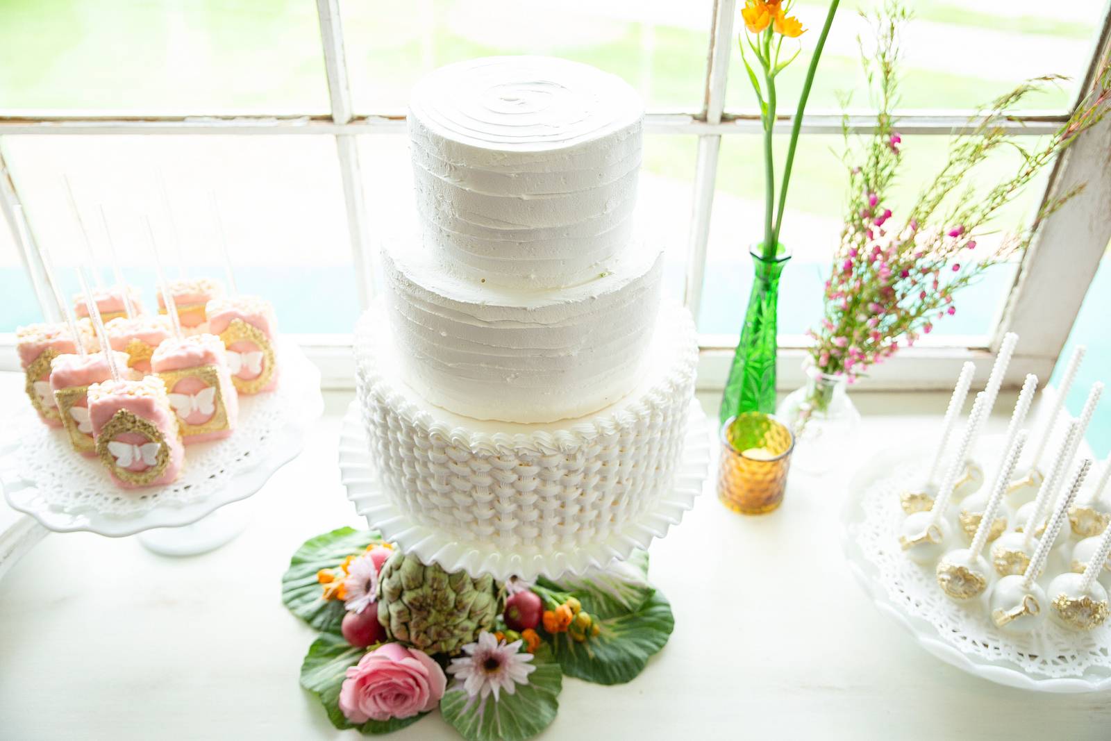 wedding dessert, sweets display