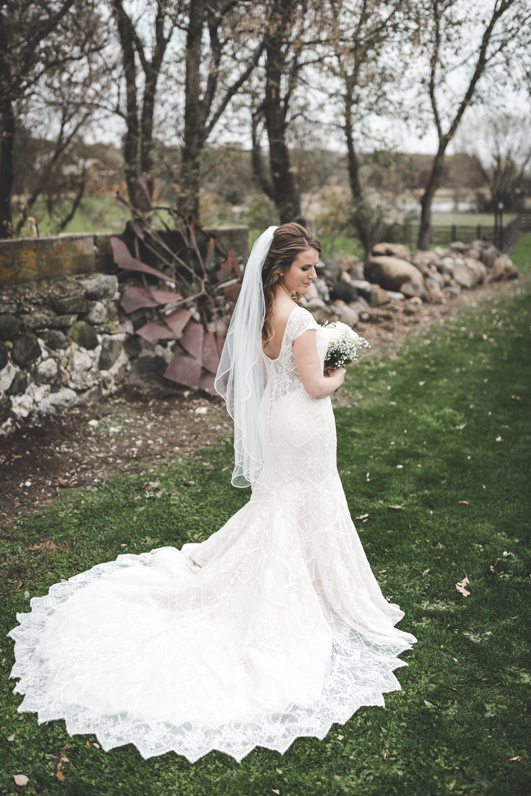 bride, wedding dress, veil, hair