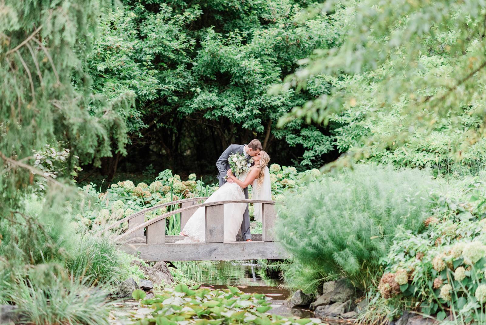 bride, groom