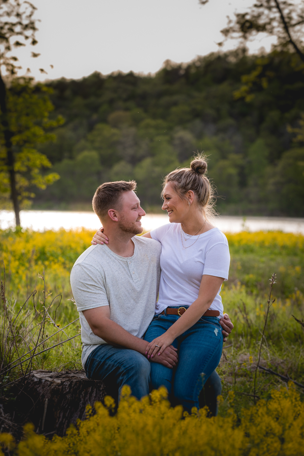 outdoor engagement photos