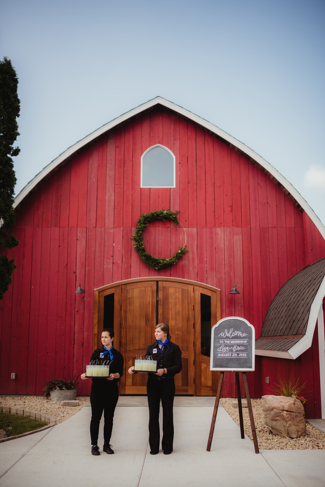 red barn wedding